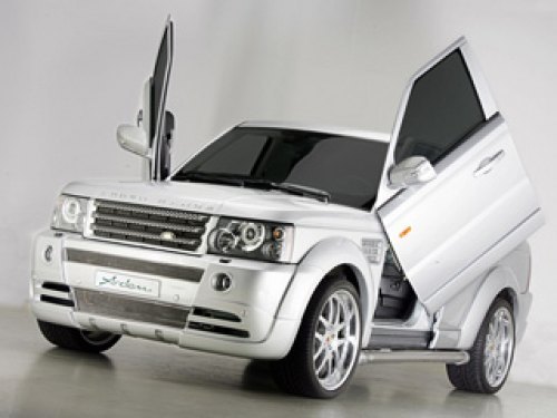 Наиболее органично этот Range Rover Sport смотрелся бы уже не на фоне британского парламента, а в…