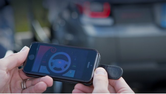 Схожие функции китайцы из BYD представили три года назад, но о бездорожье речь не шла. Заехать в…