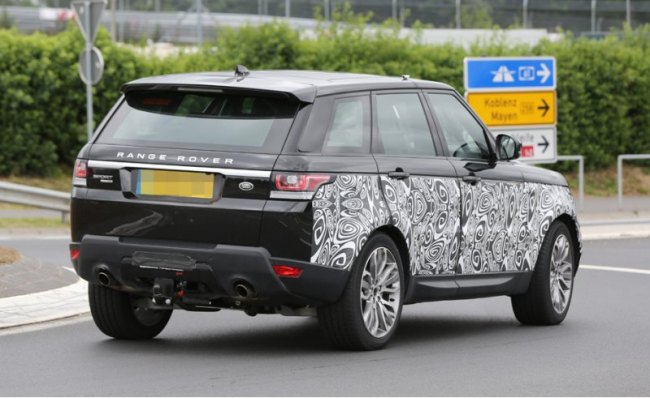 Фонари и бампер на этом образце прежние, но наверняка будут изменены и они. Еще мы предполагаем,…