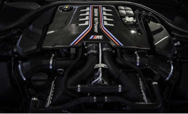 Настройки для Дефендера неясны, но, например, в BMW M5 двигатель 4.4 выдает 600 л.с. и 750 Н·м, а в…