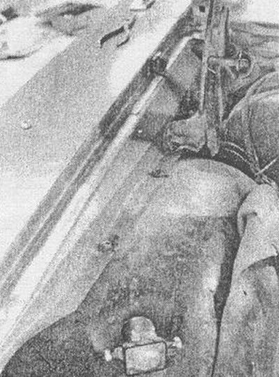 Теперь с передней части кузова сняты все кузовные детали. Остались двигатель, детали подвески и…