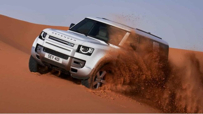 Land Rover показал первый тизер 8-местного Defender 130