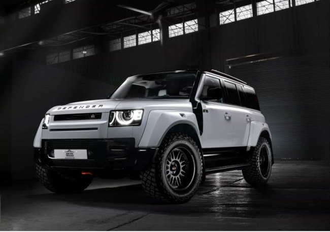 Как и в случае с другими сборками Arctic Trucks, изюминкой Defender стала 35-дюймовая вездеходная…