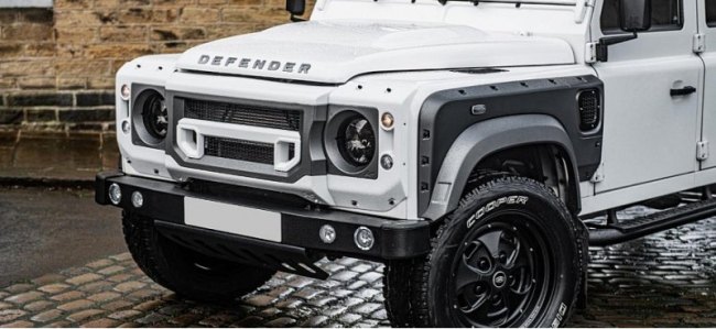 Внедорожник Land Rover Defender получил брутальный тюнинг от Chelsea Truck Company