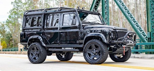 Ателье E.C.D. представило свою версию внедорожника Land Rover Defender