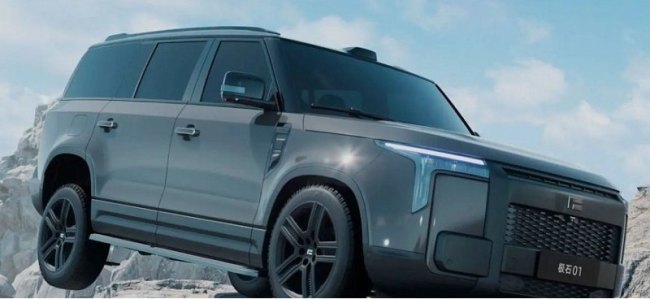 В Россию импортировали кроссоверы Rox Stone 01 с внешностью Land Rover