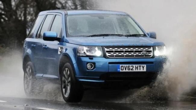 Британская Land Rover решила заново производить кроссовер Freelander, но есть нюанс