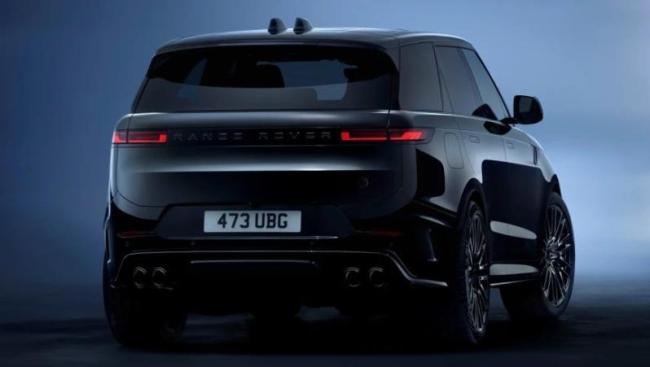 Помимо линейки SV премиум-класса, существует также новая версия Range Rover Sport Stealth Edition.