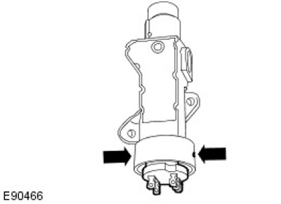 Отстранете два винта.