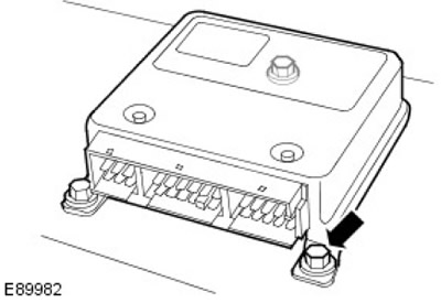 5. Отстранете ABS модула. Отстранете 3 болта.