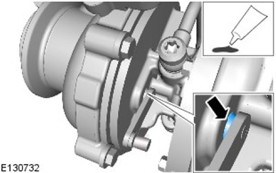 2. Нанесете препоръчителната грес за висока температура (номер на частта на Land Rover LR029042) на…