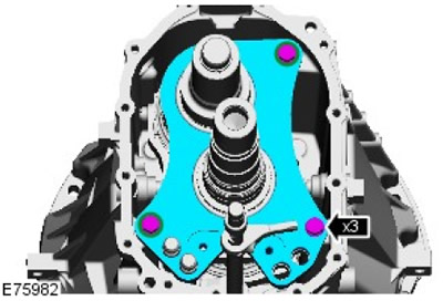 30. Отстранете монтажната плоча на централния лагер. Отстранете 3 болта.