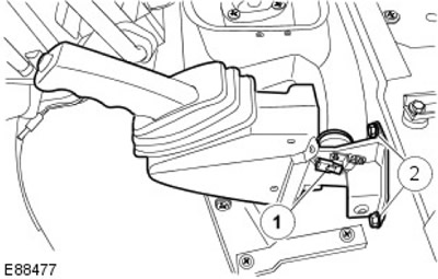 2. Отстранете два болта.