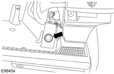 4. Отстранете уплътнителната втулка.