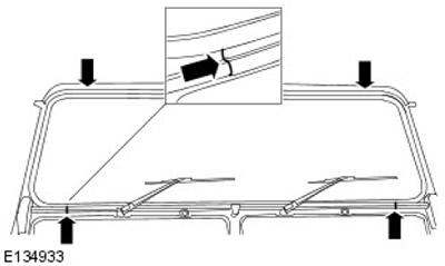 L1: РАМКА НА ПРЕДНОТО СТЪКЛО