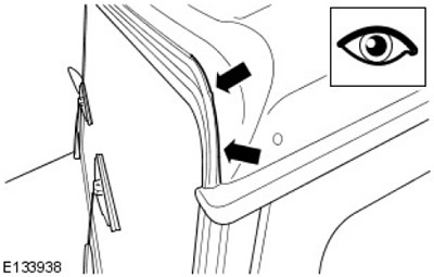 ЗАБЕЛЕЖКА: Препоръка: Може да се наложи да използвате боя за дребни ремонти на боя.