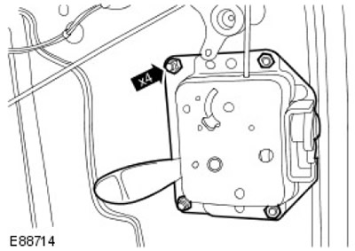 1. Поставете отново елементите в обратен ред. Стегнете (момент на затягане 10 Nm).