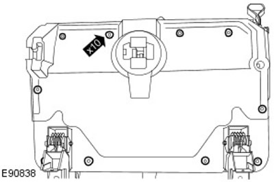 4. Свалете облицовъчния панел на възглавницата на задната седалка. Отстранете 10 скоби.