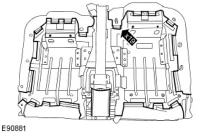5. Свалете облегалката на задната седалка. Освободете 19 скоби.