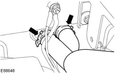 Освободете двете скоби.