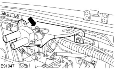 6. Изключете регулатора на нагревателя. Отстранете гайката.
