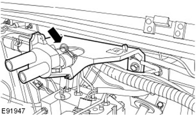2. Затегнете (момент на затягане 6 Nm).