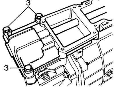 3. Tighten the three mounting bolts shown in the figure.