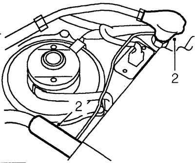 2. Remove the expansion valve insulator and sensing element.