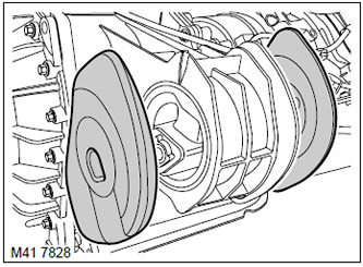 14. Отстранете тихите блокове от опората.