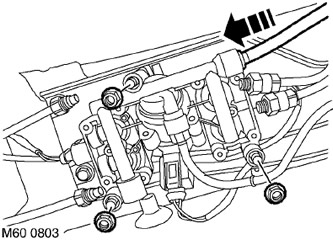 6. Развийте 3-те гайки, закрепващи регулатора на налягането.