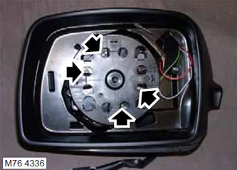 7. Отстранете 4-те винта, закрепващи електродвигателя в корпуса на огледалото, издърпайте кабела и…