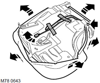 5. Освободете двете страни и предния ръб на тапицерията на седалката и повдигнете тапицерията и…