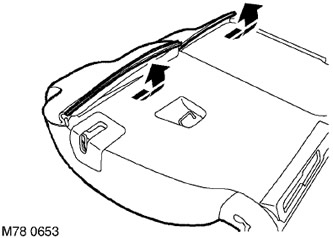 5. Внимателно освободете облицовката на облегалката от горната част на рамката на облегалката и…