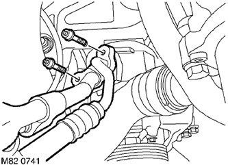 8. Отстранете 2-та винта, закрепващи тръбите на климатика към компресора. Изключете линиите от…