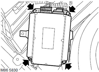 11. Повдигнете модула на монтажната скоба за по-лесен достъп и изключете 3-те конектора от…